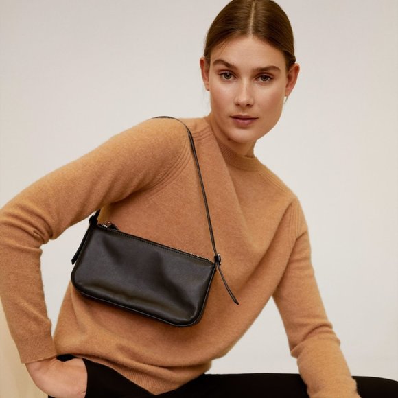 Mango Handbags - 3/20$ Leather Baguette Bag